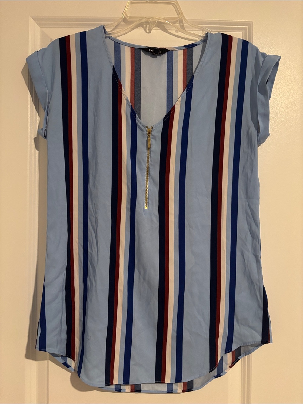 Express Light Blue Cap Sleeve V-Neck Zip Front Striped Blouse